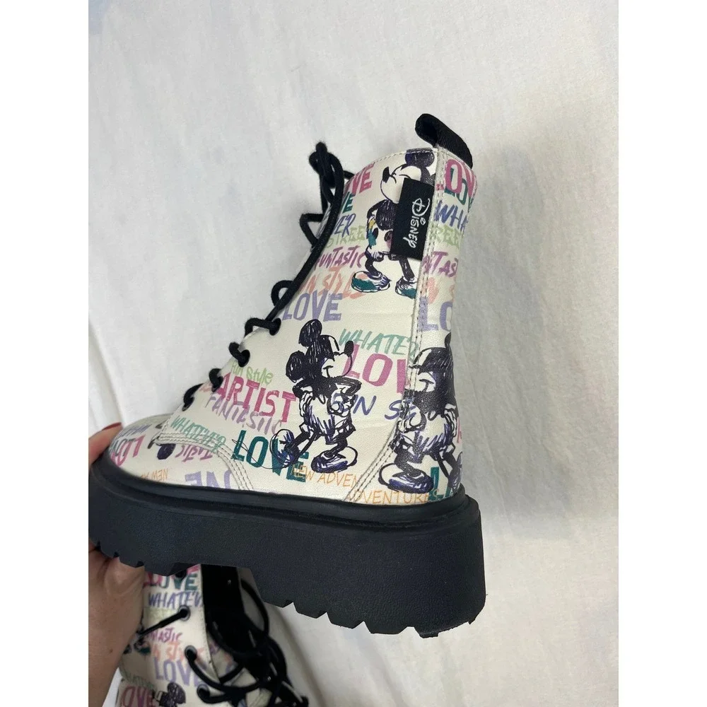 NWOT Zara Kids Disney 100 Mickey Mouse Graffiti Combat Boots White Size‎ 33